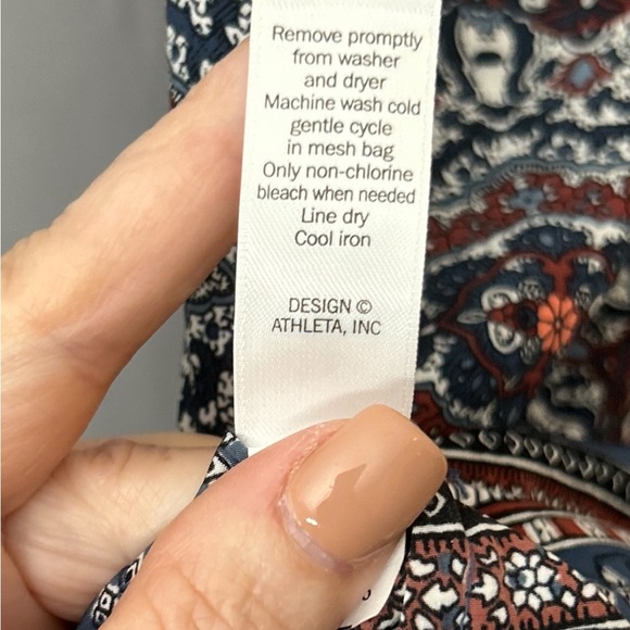 Athleta Tank Top. Small. - Picture 7 of 7